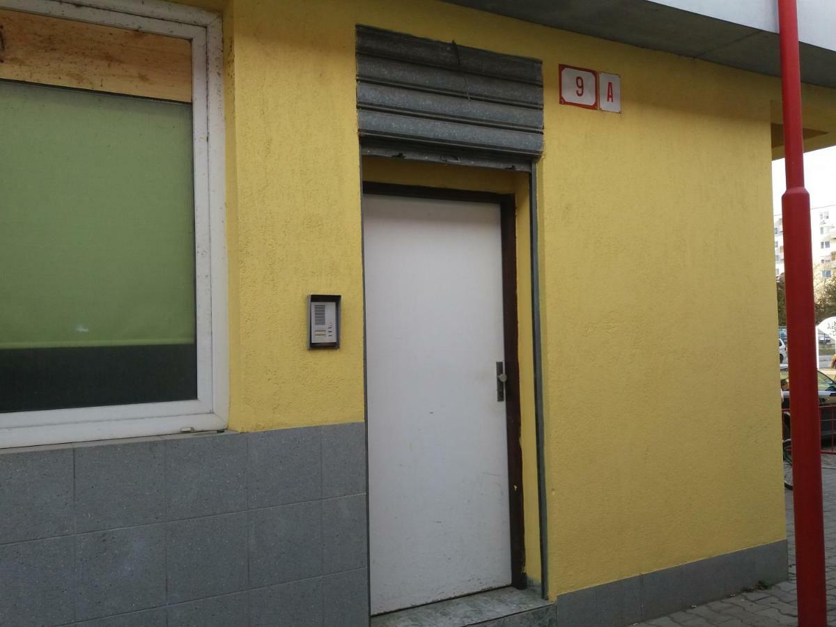 Hradna 9A Nove Zamky Exterior foto
